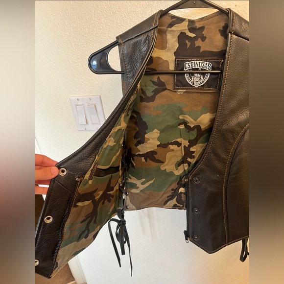 Espinoza Custom Leather Vest - Picture 2 of 5